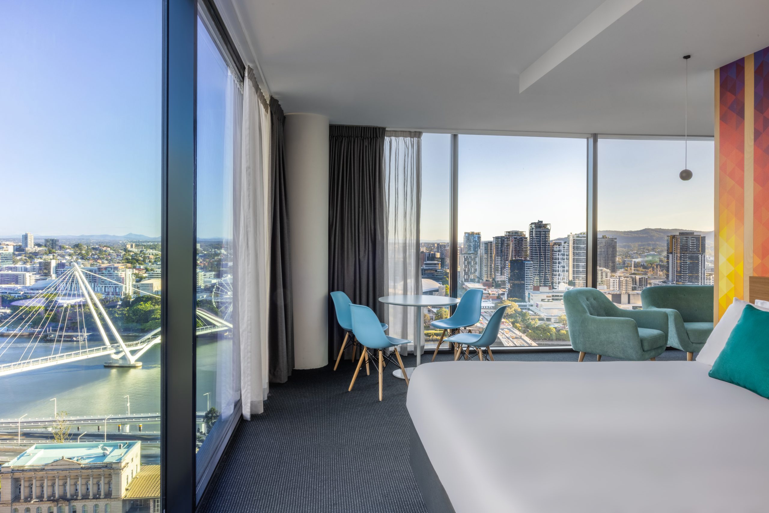 RIVERSIDE EXECUTIVE SUITE